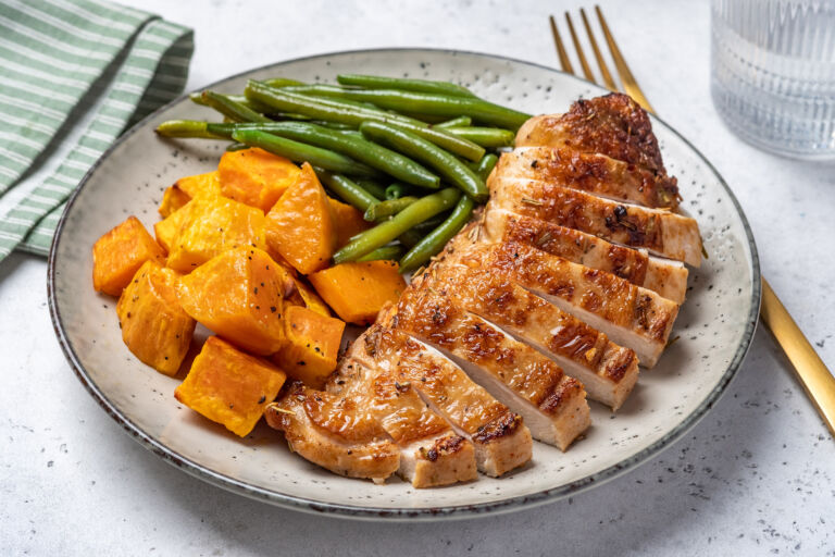 Herb-Roasted Chicken with Sweet Potatoes & Green Beans